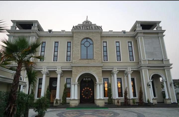 Anntilia Inn Лудхиана Экстерьер фото